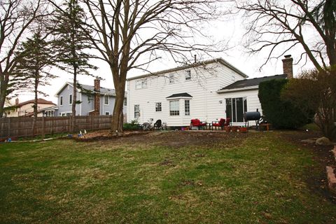 Tiny photo for 1017 Mayfair Drive, Libertyville, IL 60048 (MLS # 12606803)