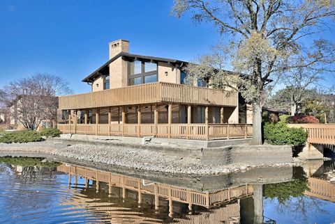 Tiny photo for 6177 Knoll Wood Road #102, Willowbrook, IL 60527 (MLS # 12519006)