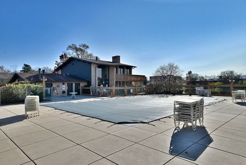 Tiny photo for 6177 Knoll Wood Road #102, Willowbrook, IL 60527 (MLS # 12519006)