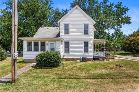 Tiny photo for 324 W Water Street, Farmer City, IL 61842 (MLS # 12715267)