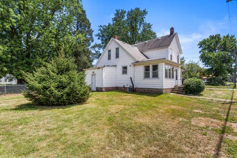 Tiny photo for 324 W Water Street, Farmer City, IL 61842 (MLS # 12715267)