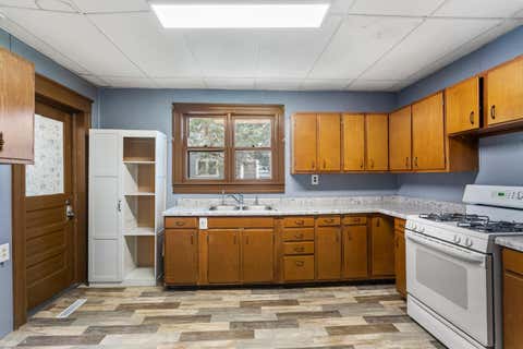 Tiny photo for 324 W Water Street, Farmer City, IL 61842 (MLS # 12715267)