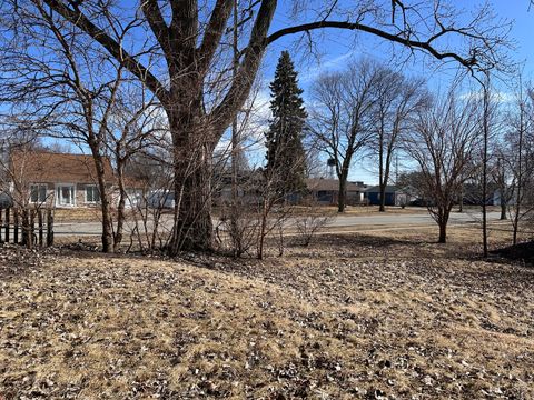 Tiny photo for 938 E Garden Street, DeKalb, IL 60115 (MLS # 12575977)