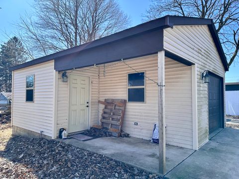 Tiny photo for 938 E Garden Street, DeKalb, IL 60115 (MLS # 12575977)