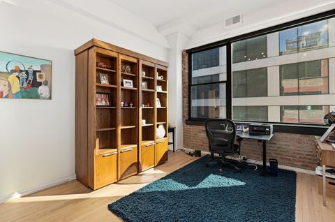 Tiny photo for 812 W Van Buren Street #5A, Chicago, IL 60607 (MLS # 12581447)