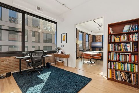 Tiny photo for 812 W Van Buren Street #5A, Chicago, IL 60607 (MLS # 12581447)