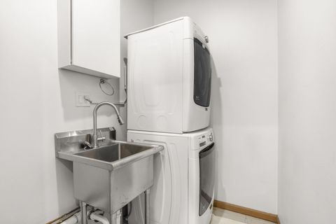 Tiny photo for 812 W Van Buren Street #5A, Chicago, IL 60607 (MLS # 12581447)