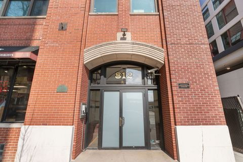 Tiny photo for 812 W Van Buren Street #5A, Chicago, IL 60607 (MLS # 12581447)