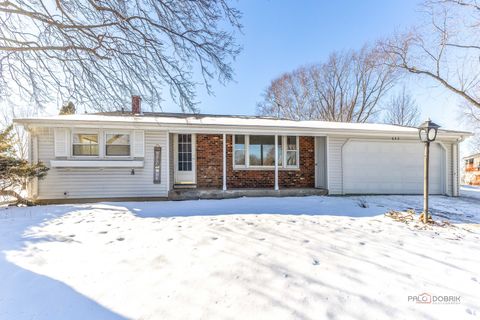 Photo of 632 Weidner Road, Buffalo Grove, IL 60089 (MLS # 12557105)