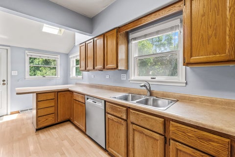 Tiny photo for 1000 DIVISION Street, Lisle, IL 60532 (MLS # 12716611)