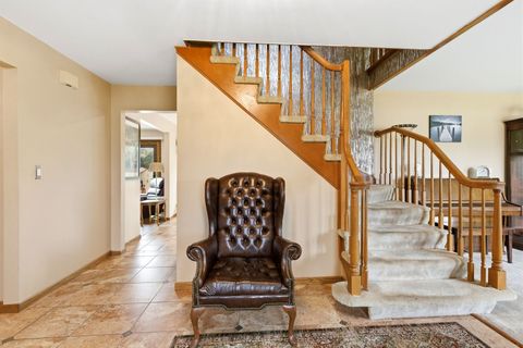 Tiny photo for 1735 Larson Lane, Roselle, IL 60172 (MLS # 12592504)
