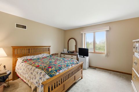 Tiny photo for 1735 Larson Lane, Roselle, IL 60172 (MLS # 12592504)