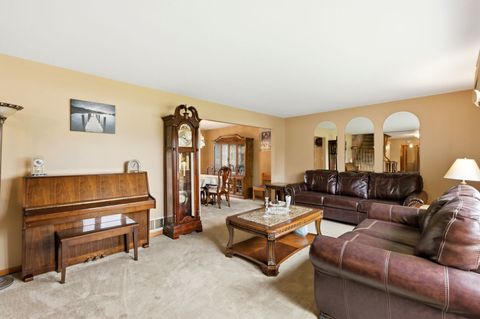 Tiny photo for 1735 Larson Lane, Roselle, IL 60172 (MLS # 12592504)