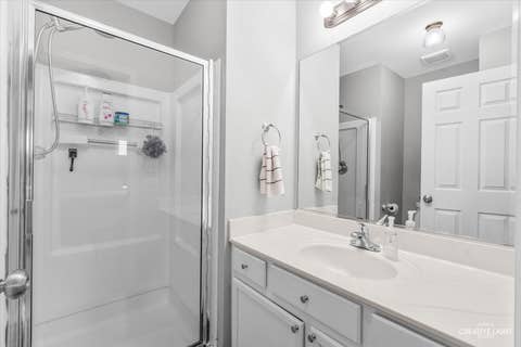 Tiny photo for 2430 Courtyard Circle #5, Aurora, IL 60506 (MLS # 12728106)