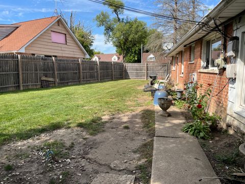 Tiny photo for 220 W Raye Drive, Chicago Heights, IL 60411 (MLS # 12479171)