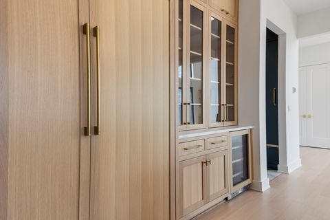 Tiny photo for 11901 Heritage Drive, Burr Ridge, IL 60527 (MLS # 12423851)