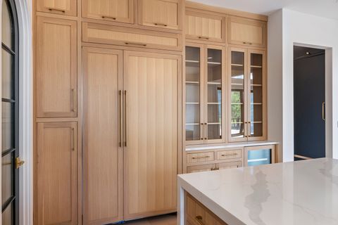 Tiny photo for 11901 Heritage Drive, Burr Ridge, IL 60527 (MLS # 12423851)