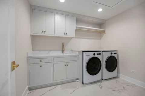 Tiny photo for 11901 Heritage Drive, Burr Ridge, IL 60527 (MLS # 12423851)