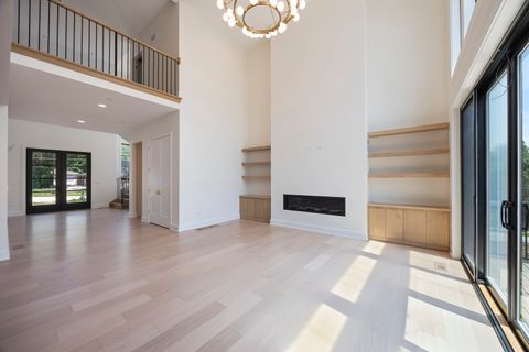 Tiny photo for 11901 Heritage Drive, Burr Ridge, IL 60527 (MLS # 12423851)