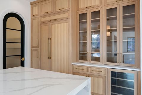 Tiny photo for 11901 Heritage Drive, Burr Ridge, IL 60527 (MLS # 12423851)