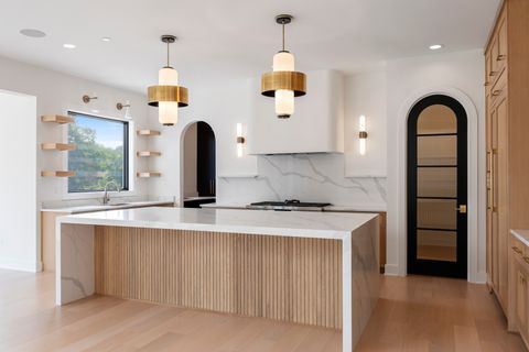 Tiny photo for 11901 Heritage Drive, Burr Ridge, IL 60527 (MLS # 12423851)