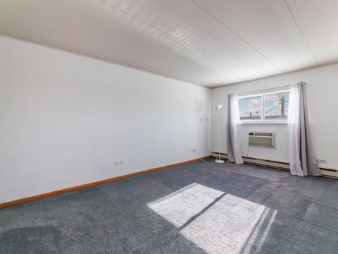 Tiny photo for 10117 S Cicero Avenue #206, Oak Lawn, IL 60453 (MLS # 12579152)