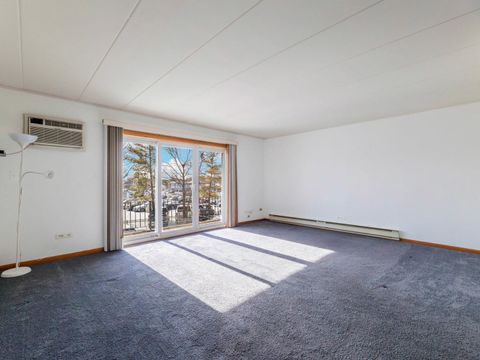 Tiny photo for 10117 S Cicero Avenue #206, Oak Lawn, IL 60453 (MLS # 12579152)