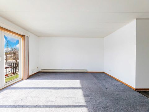 Tiny photo for 10117 S Cicero Avenue #206, Oak Lawn, IL 60453 (MLS # 12579152)