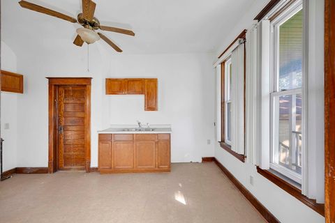 Tiny photo for 13331 S Commercial Avenue, Chicago, IL 60633 (MLS # 12499727)