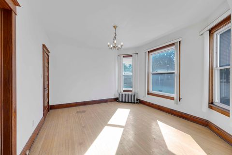 Tiny photo for 13331 S Commercial Avenue, Chicago, IL 60633 (MLS # 12499727)