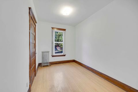 Tiny photo for 13331 S Commercial Avenue, Chicago, IL 60633 (MLS # 12499727)