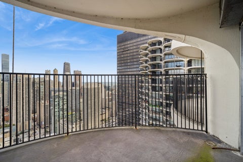 Tiny photo for 300 N State Street #5504, Chicago, IL 60654 (MLS # 12766761)