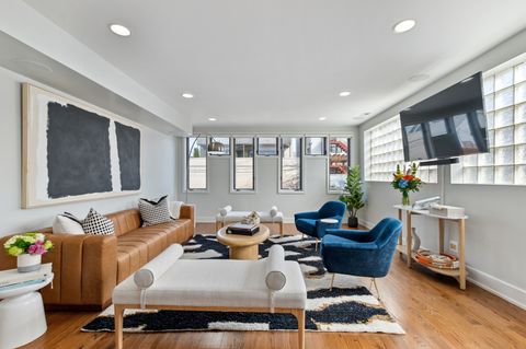 Tiny photo for 1527 W Pearson Street, Chicago, IL 60642 (MLS # 12614693)