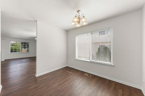 Tiny photo for 97 W Amberley Drive, Round Lake, IL 60073 (MLS # 12658192)
