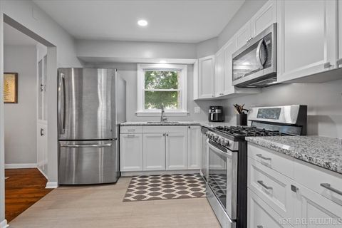 Tiny photo for 129 Weaver Drive, Cary, IL 60013 (MLS # 12478493)