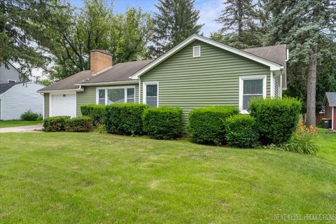 Tiny photo for 129 Weaver Drive, Cary, IL 60013 (MLS # 12478493)