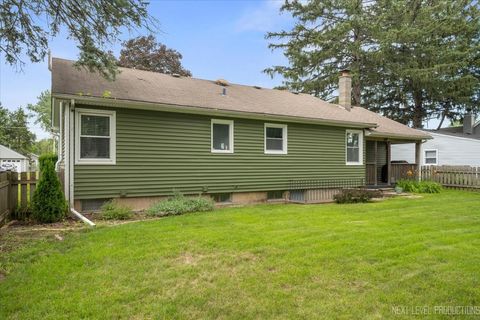 Tiny photo for 129 Weaver Drive, Cary, IL 60013 (MLS # 12478493)