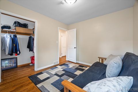 Tiny photo for 129 Weaver Drive, Cary, IL 60013 (MLS # 12478493)