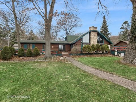 24275 N Woodland Avenue Cary IL 60013