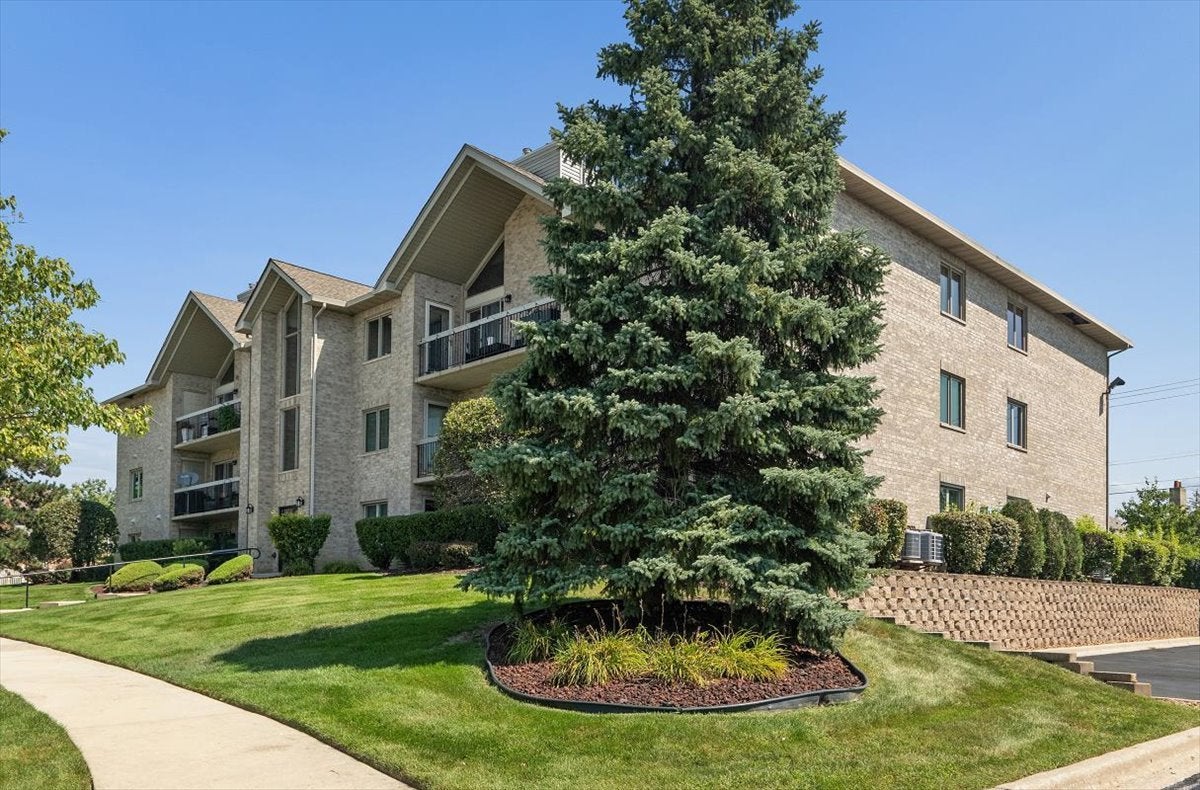 14011 Norwich Lane 304