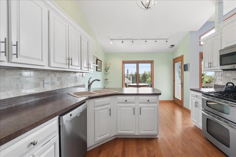 Tiny photo for 14011 Norwich Lane #304, Orland Park, IL 60467 (MLS # 12740424)
