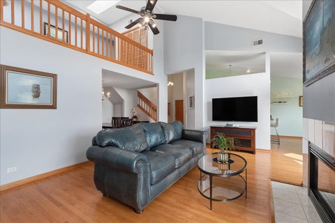 Tiny photo for 14011 Norwich Lane #304, Orland Park, IL 60467 (MLS # 12740424)