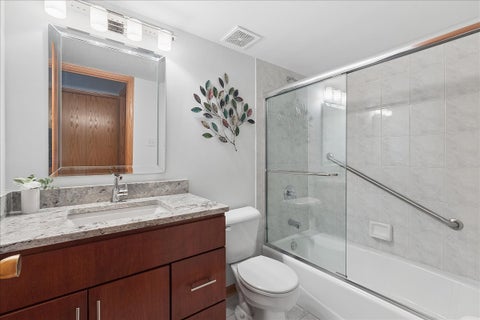 Tiny photo for 14011 Norwich Lane #304, Orland Park, IL 60467 (MLS # 12740424)