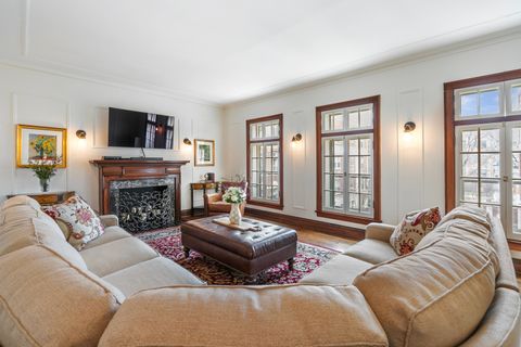 Tiny photo for 488 Sheridan Road #2, Evanston, IL 60202 (MLS # 12602522)