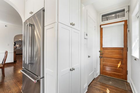 Tiny photo for 488 Sheridan Road #2, Evanston, IL 60202 (MLS # 12602522)