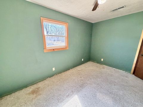 Tiny photo for 329 Obispo Avenue, Machesney Park, IL 61115 (MLS # 12590281)