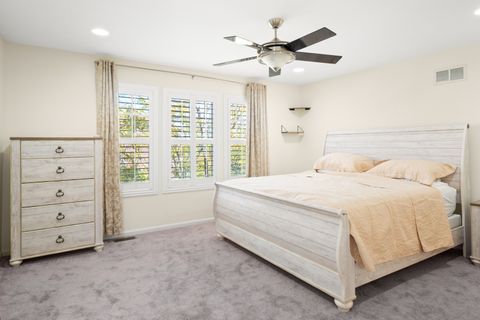 Tiny photo for 563 Grosvenor Lane, Aurora, IL 60504 (MLS # 12485788)