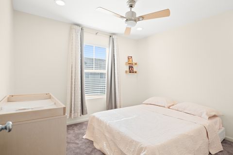 Tiny photo for 563 Grosvenor Lane, Aurora, IL 60504 (MLS # 12485788)