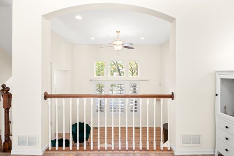 Tiny photo for 563 Grosvenor Lane, Aurora, IL 60504 (MLS # 12485788)