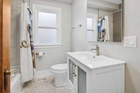 Tiny photo for 1821 N Mulligan Avenue, Chicago, IL 60639 (MLS # 12534273)